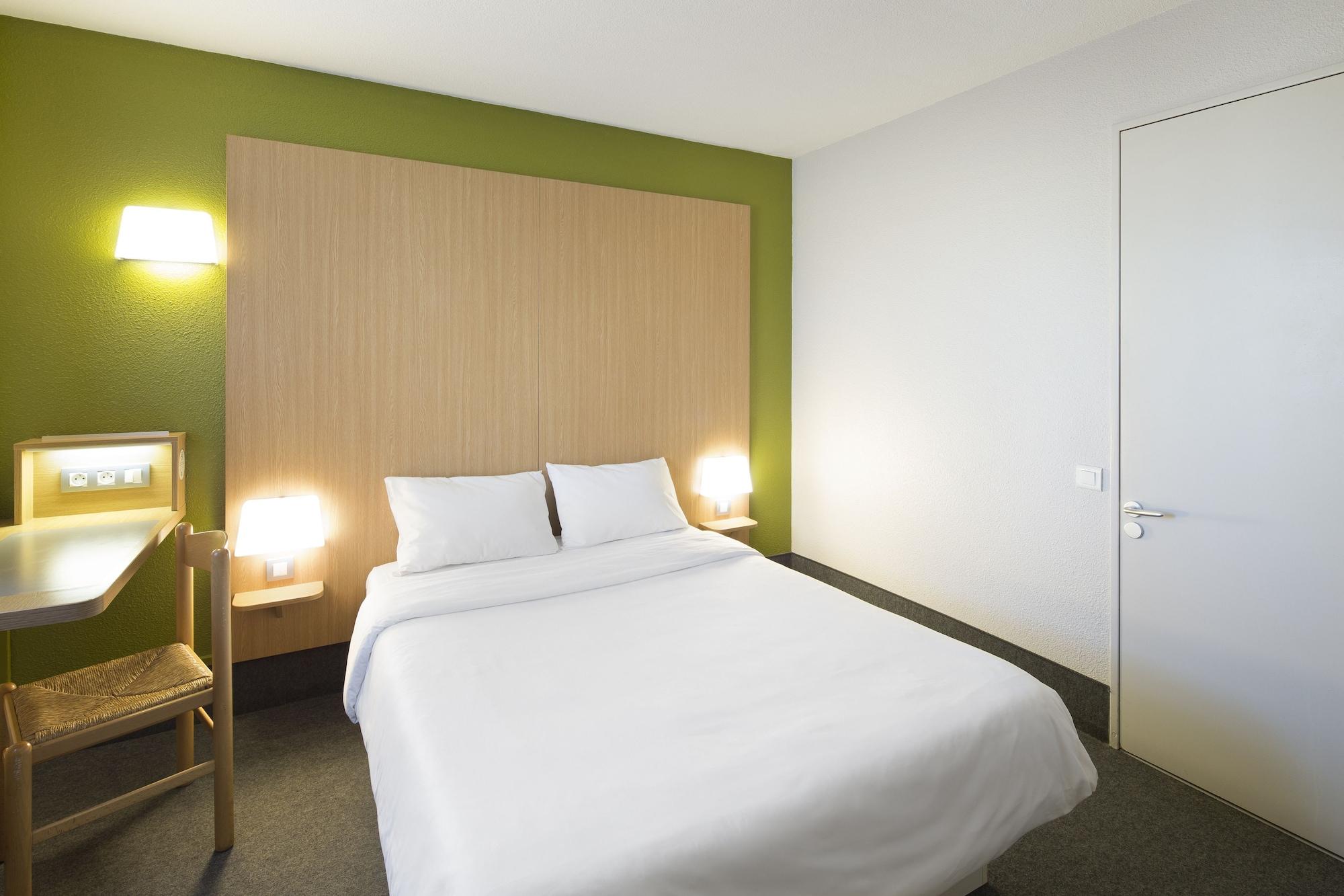 B&B Hotel Reims Centre Gare Dış mekan fotoğraf