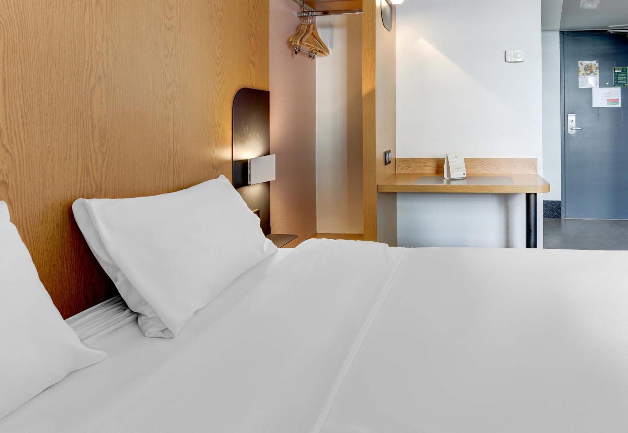B&B Hotel Reims Centre Gare Dış mekan fotoğraf
