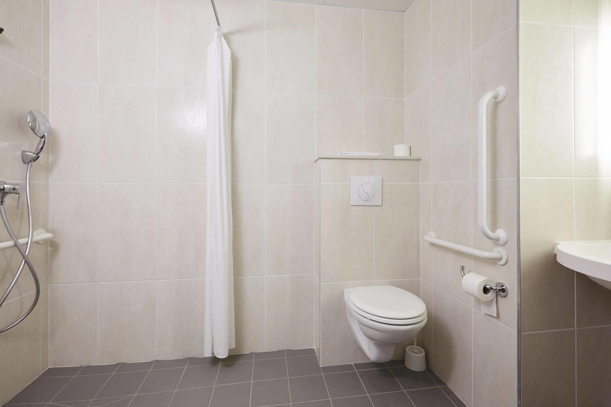 B&B Hotel Reims Centre Gare Dış mekan fotoğraf